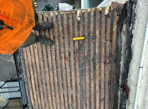 roof repairs Warrington